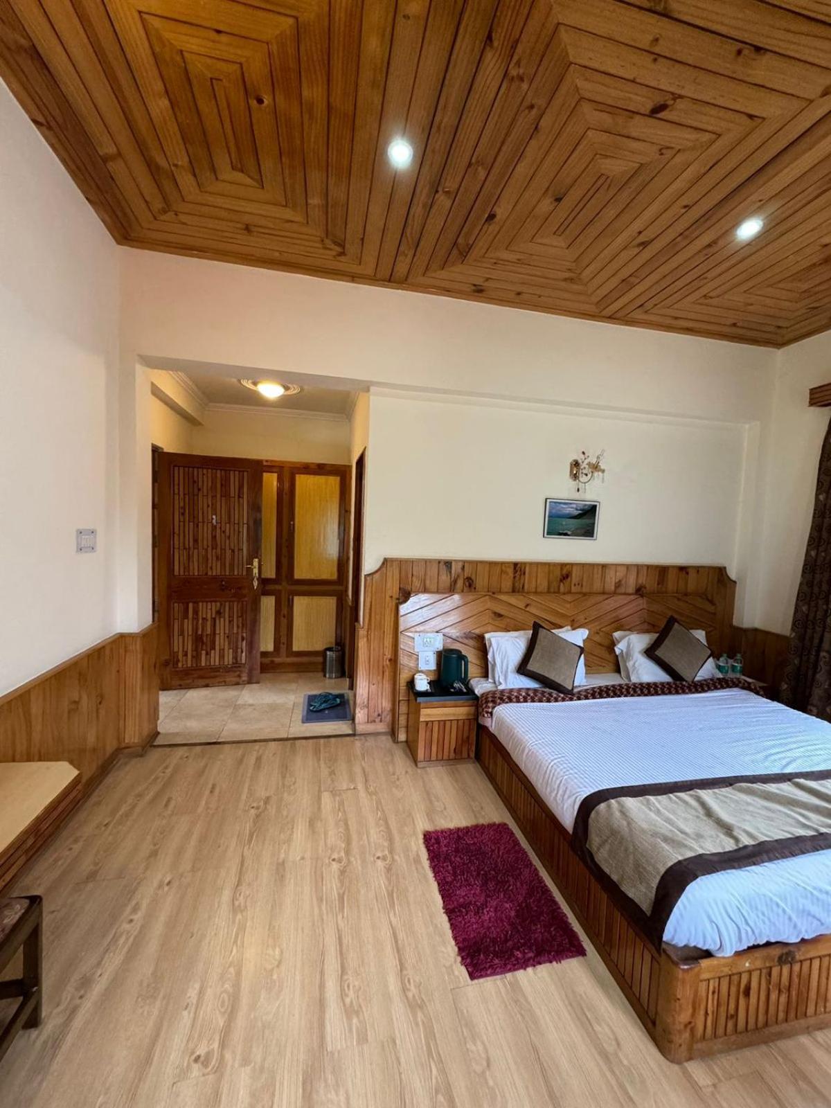 Rvd Hotels And Resorts Manali  Exterior photo