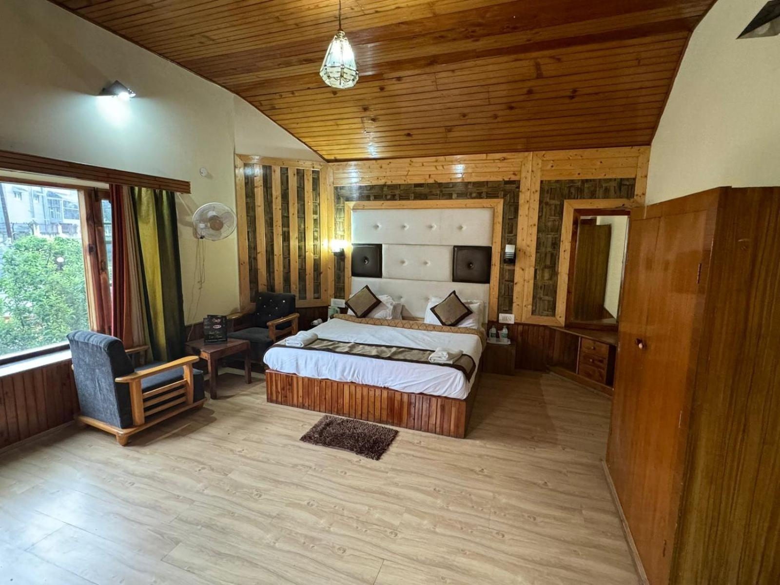 Rvd Hotels And Resorts Manali  Exterior photo